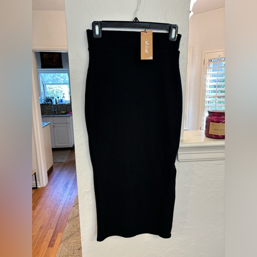 Nasty Gal Ribbed slim midi skirt in black - Size US MEDIUM